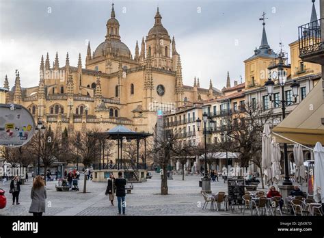 conocer gente en segovia|Conocer gente en Segovia 